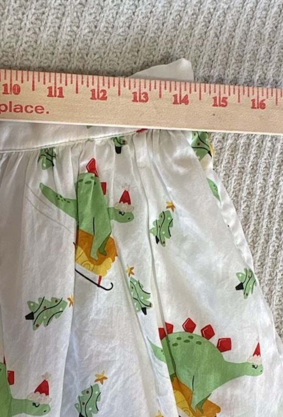 ModCloth Dinosaur Print Skirt with pockets - Picture 4 of 7